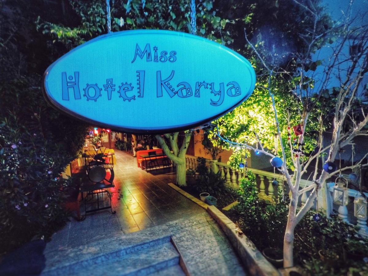 Miss Hotel Karya Oren  Extérieur photo